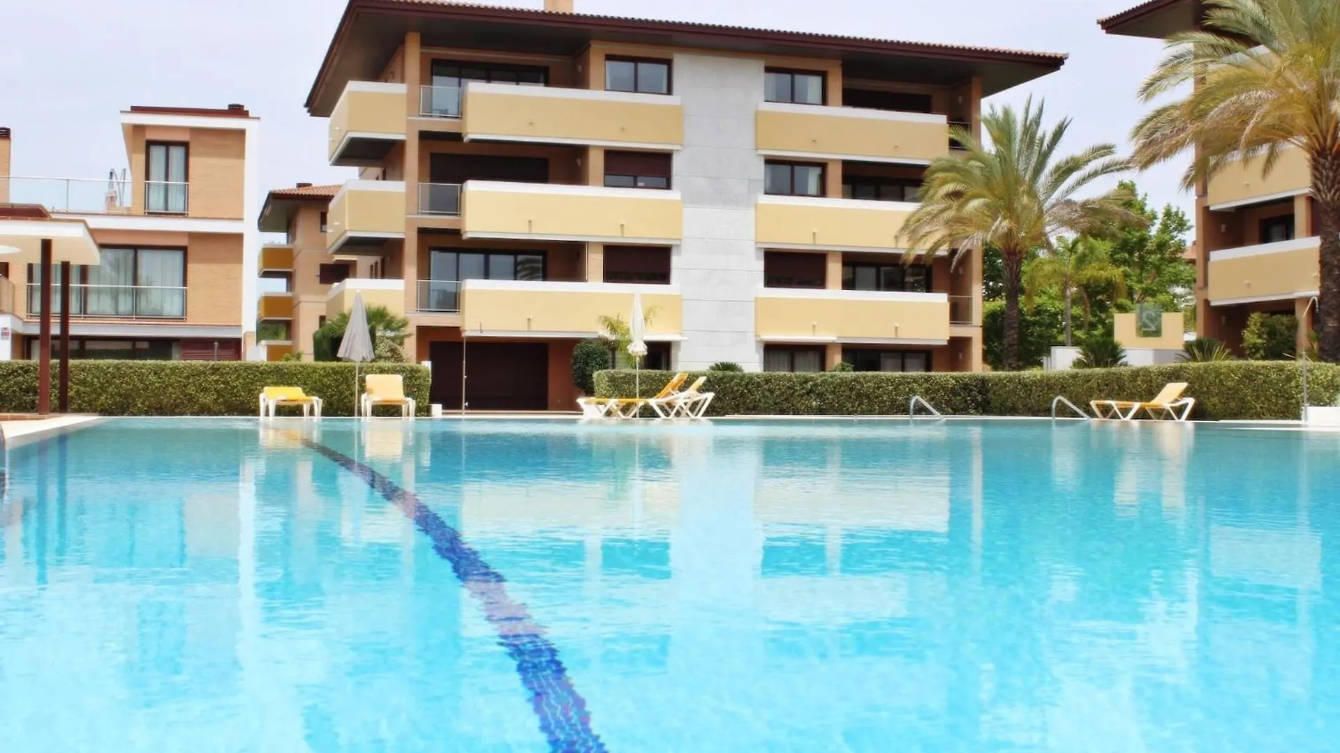 Дом отдыха Monte Laguna Apartment Картейра
